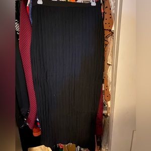 Modest Black midi skirt